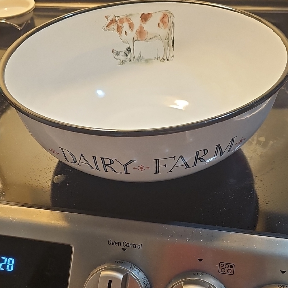 Dairy Farm White and Black Serveware Bowl